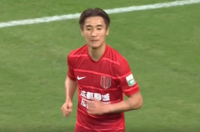 韦世豪：半程本土球员中唯一进球和助攻均排名前十的佼佼者
