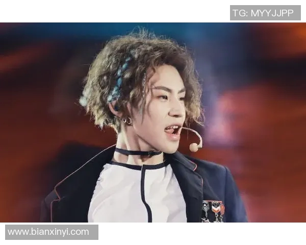 这造型挺别致啊😂😂！巴特勒把脏辫解开 秒变泡面头