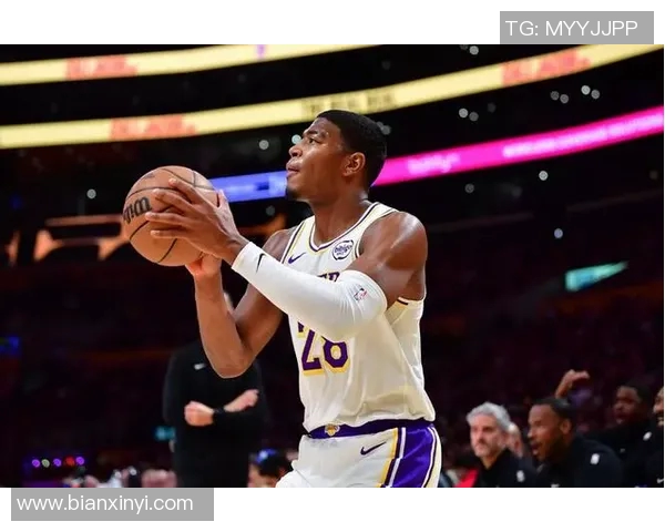 八村垒伤愈复出后努力寻找比赛节奏