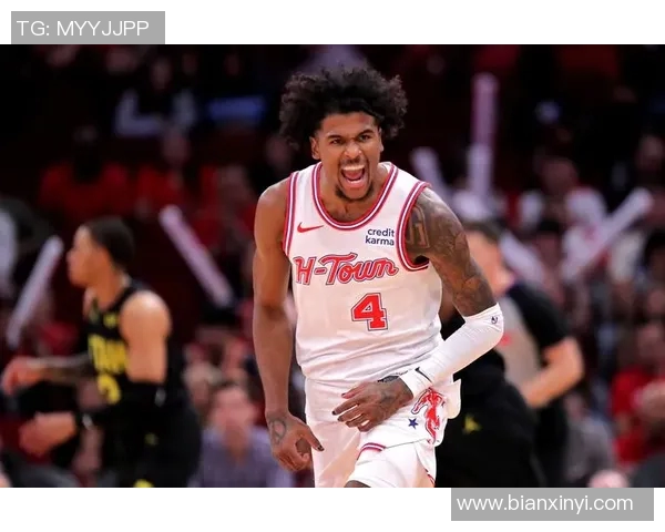 别又给撞伤了~杰伦·格林采访 罗伊斯·奥尼尔过来庆祝把前者撞飞