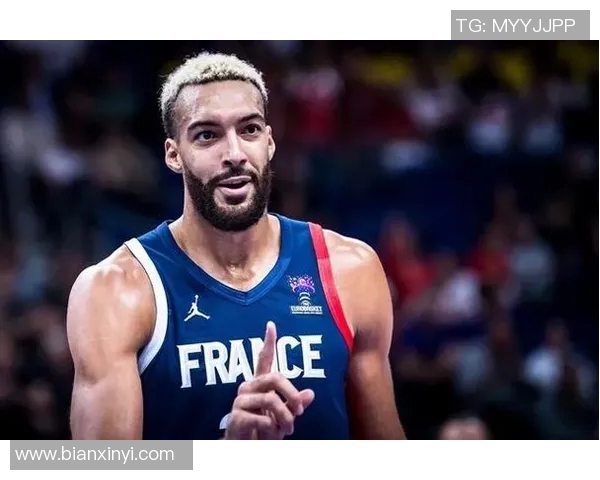 戈贝尔公开炮轰队友,点名责备兰德尔传球不力,森林狼更衣室矛盾曝光